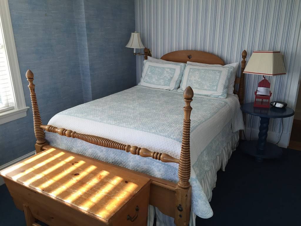 Winthrop Arms Hotel & Restaurant | restaurant | 130 Grovers Ave, Winthrop, MA 02152, USA | 6178464000 OR +1 617-846-4000