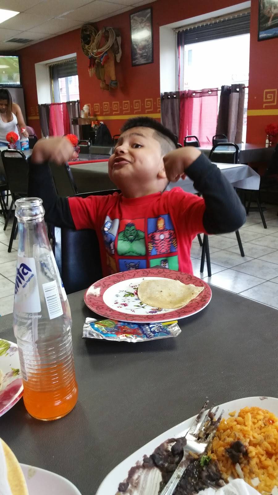 El Jardin Restaurant | restaurant | 769 Main Ave, Passaic, NJ 07055, USA | 9734726000 OR +1 973-472-6000