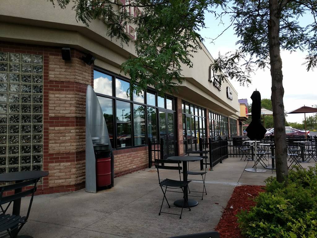 Chipotle Mexican Grill | restaurant | 7631 Jolly Ln, Brooklyn Park, MN 55428, USA | 7633155936 OR +1 763-315-5936