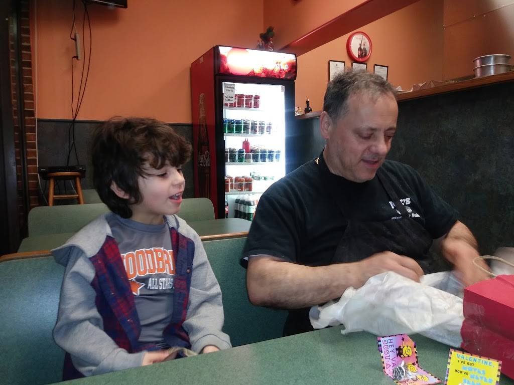 Joes Pizza | restaurant | 14505 Jefferson Davis Hwy, Woodbridge, VA 22191, USA | 7034909952 OR +1 703-490-9952