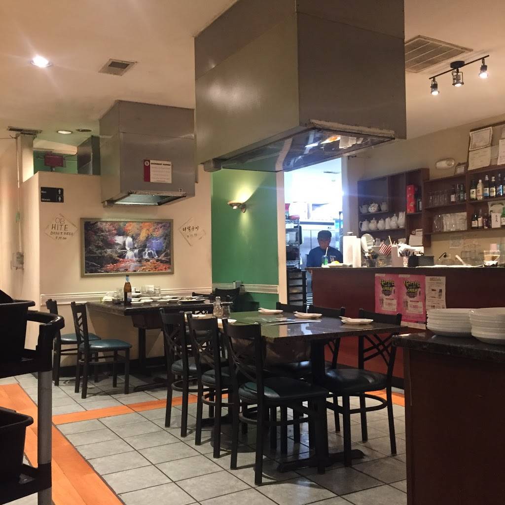 New Seoul Korean BBQ Restaurant | restaurant | 638 W Algonquin Rd, Des Plaines, IL 60016, USA | 8474393720 OR +1 847-439-3720