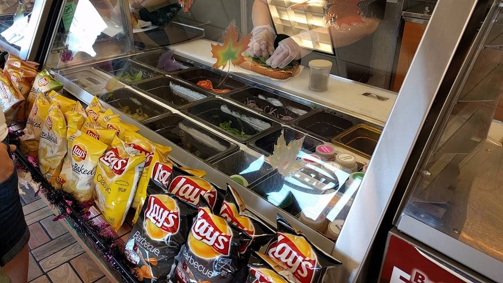 Subway | restaurant | 2144 Broadview Rd, Cleveland, OH 44109, USA | 2163517282 OR +1 216-351-7282