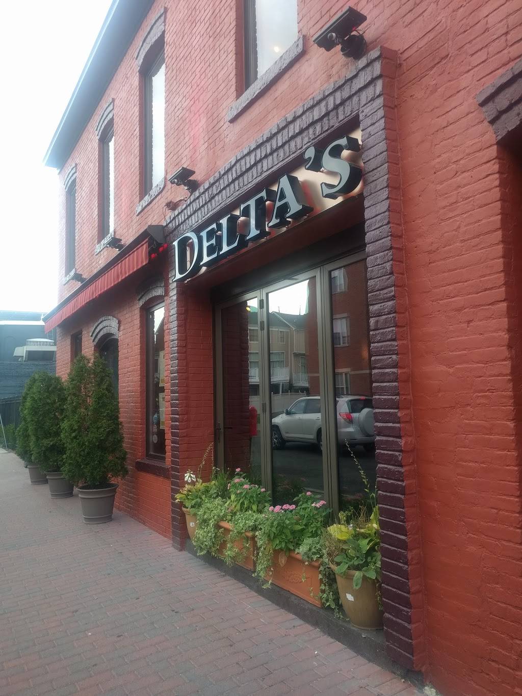 Deltas | restaurant | 19 Dennis St, New Brunswick, NJ 08901, USA | 7322491551 OR +1 732-249-1551