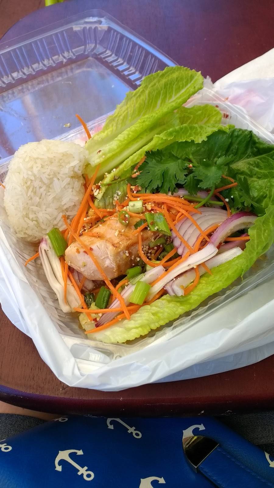 Long Do Thai Food Cart | restaurant | 6550 N Interstate Ave, Portland, OR 97217, USA | 7023275919 OR +1 702-327-5919