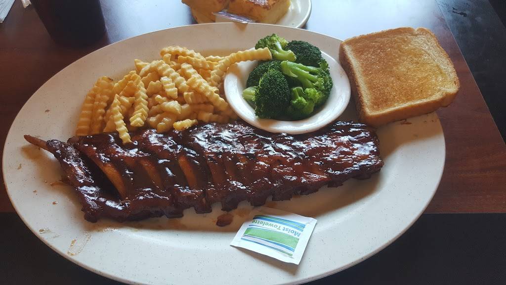 Woodys Bar-B-Q | restaurant | 110 FL-19, Palatka, FL 32177, USA | 3863853234 OR +1 386-385-3234