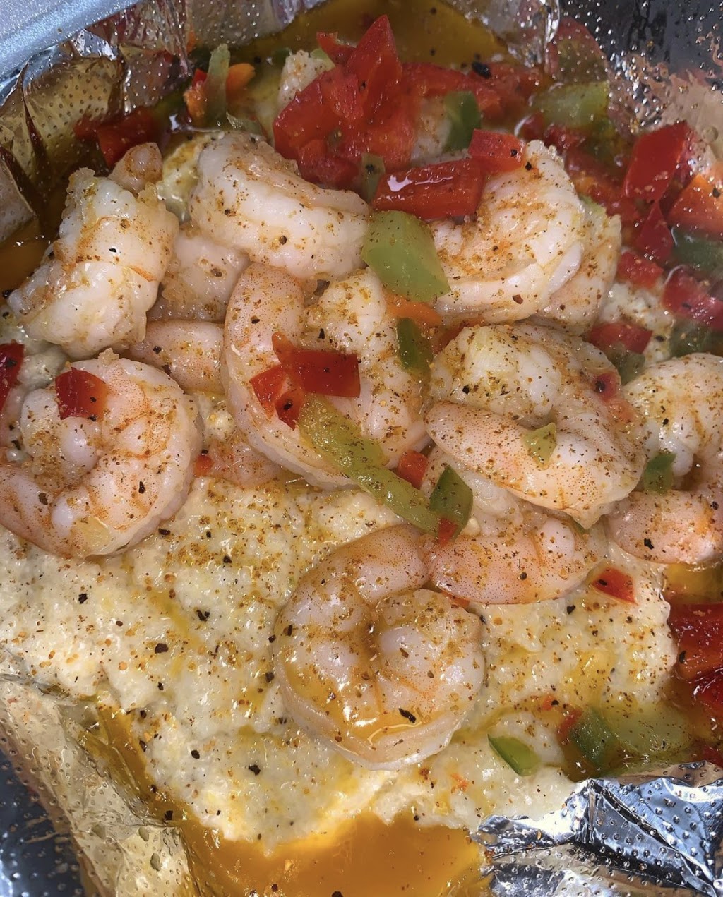 Twan Jones Fine Dining | restaurant | 4793 Turney Rd, Garfield Heights, OH 44125, USA | 2167549970 OR +1 216-754-9970