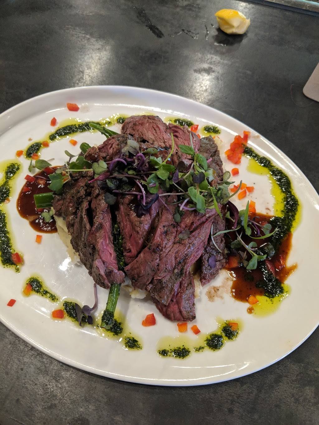 Out of Bounds Craft Kitchen and Biergarten | restaurant | 13407 Folsom Blvd suite d, Folsom, CA 95630, USA | 9163575250 OR +1 916-357-5250