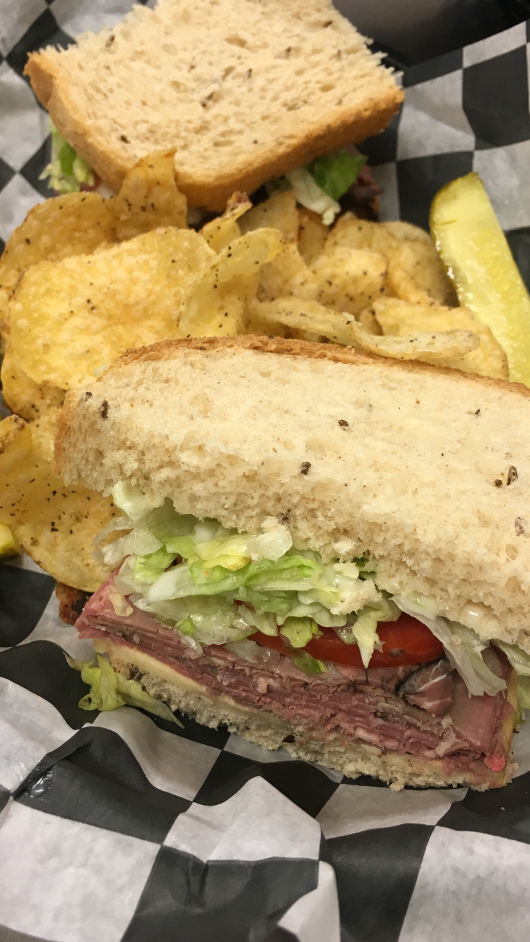 Jimmylukas bar deli | restaurant | 701 Parsons Ave, Columbus, OH 43206, USA | 6148245055 OR +1 614-824-5055