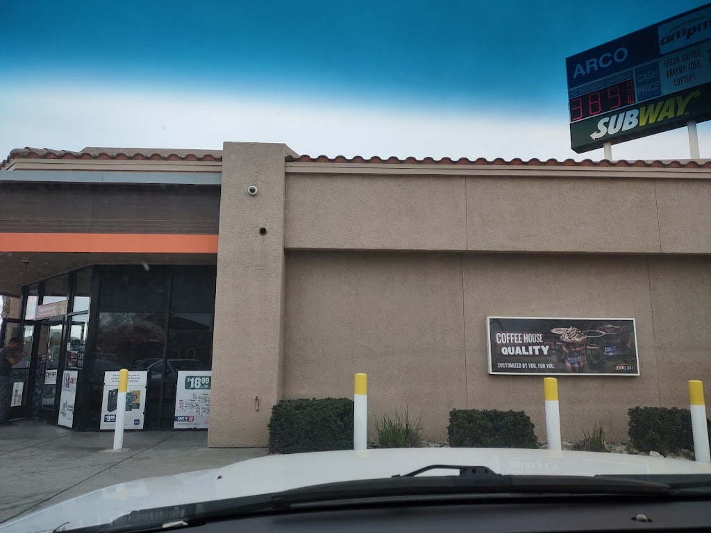 ampm | cafe | 12185 Santa Nella Boulevard, CA-33, Santa Nella, CA 95322, USA | 2098279065 OR +1 209-827-9065