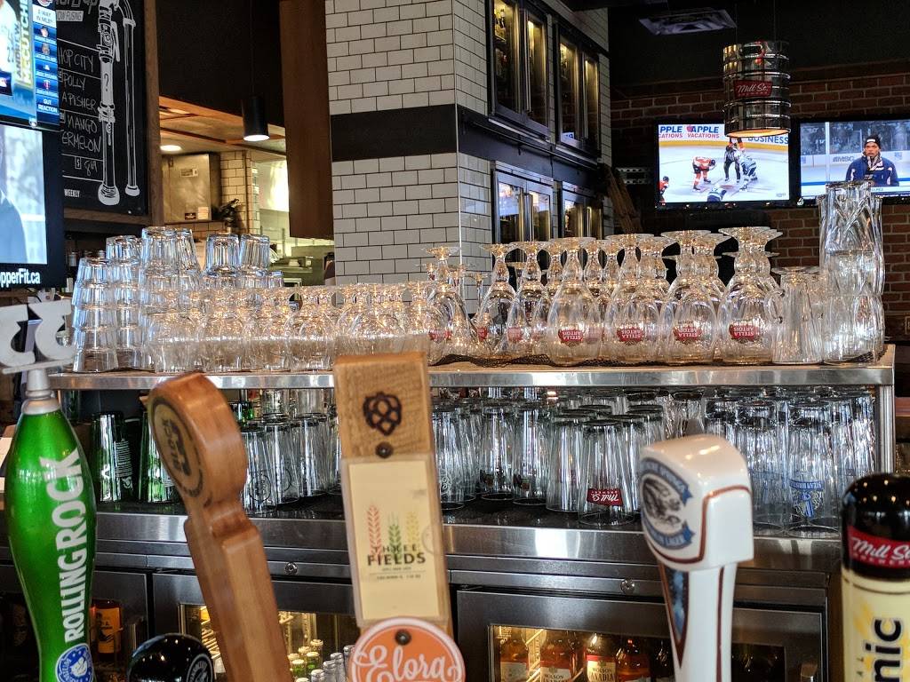 Beertown Public House | restaurant | 561 Hespeler Rd #1A, Cambridge, ON N1R 6J4, Canada | 5196290288 OR +1 519-629-0288