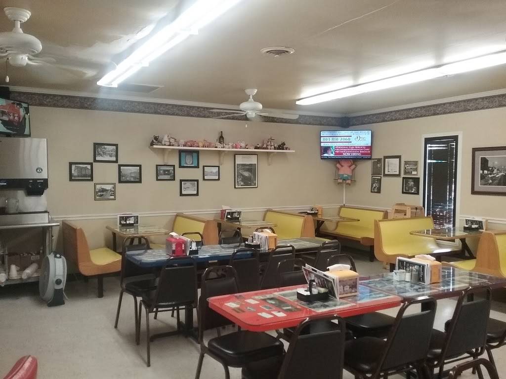 The Whistling Pig | restaurant | 2423 Pineview Dr, Lancaster, SC 29720, USA | 8032834262 OR +1 803-283-4262