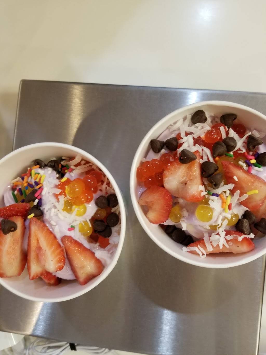 Yopop Frozen Yogurt | meal takeaway | 1129 Weaver Dairy Rd, Chapel Hill, NC 27514, USA | 9195378229 OR +1 919-537-8229
