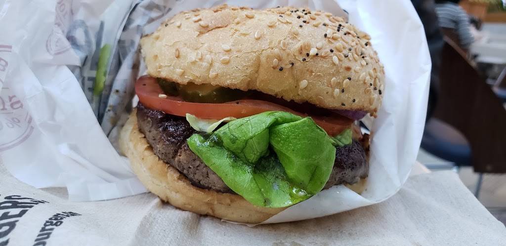 Hero Certified Burgers | restaurant | 1800 Sheppard Ave E, North York, ON M2J 5A7, Canada | 6477088375 OR +1 647-708-8375