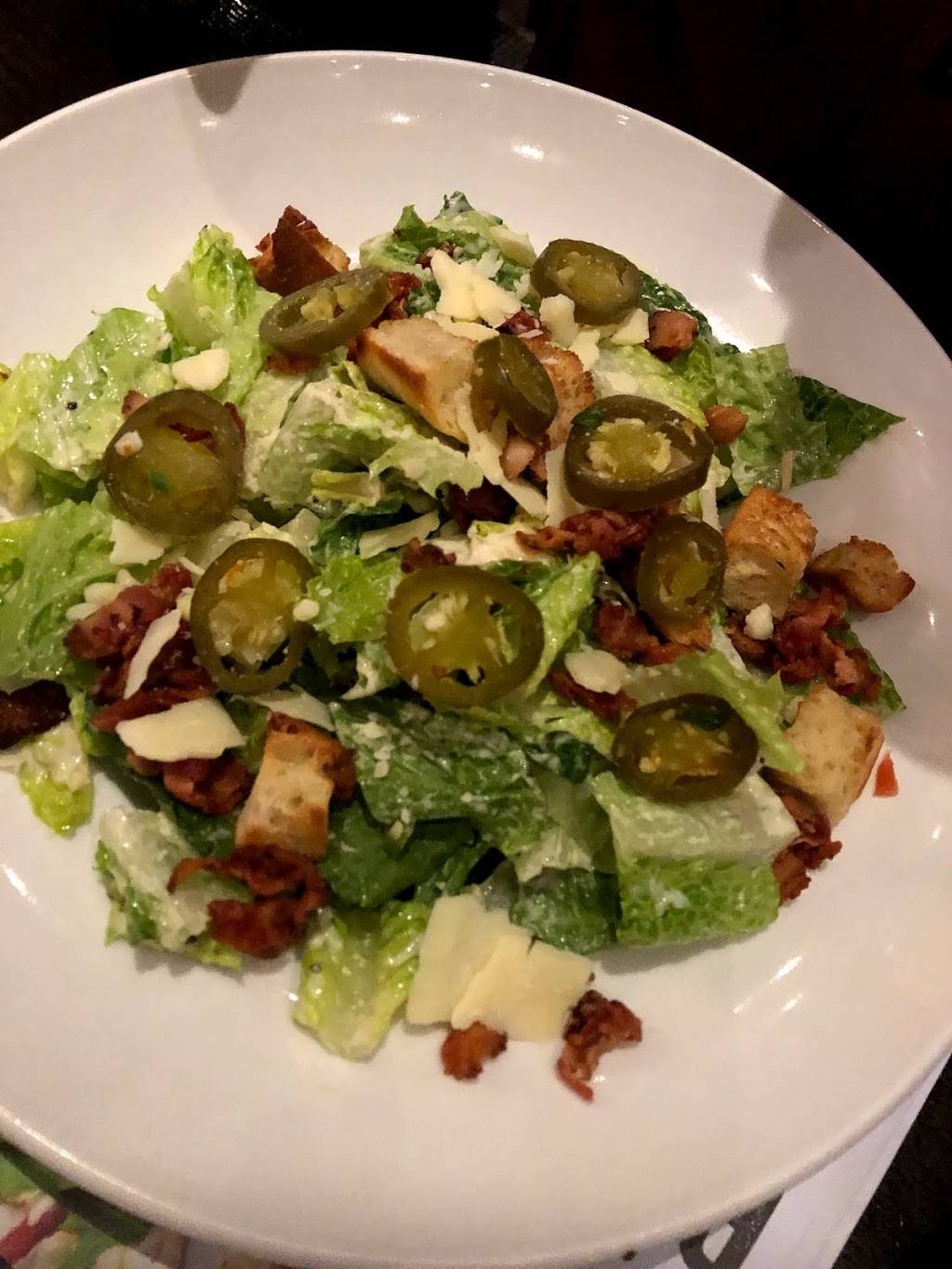 3 Brasseurs | restaurant | 2900 Avenue Pierre-Péladeau, Laval, QC H7T 3B3, Canada | 4509884848 OR +1 450-988-4848