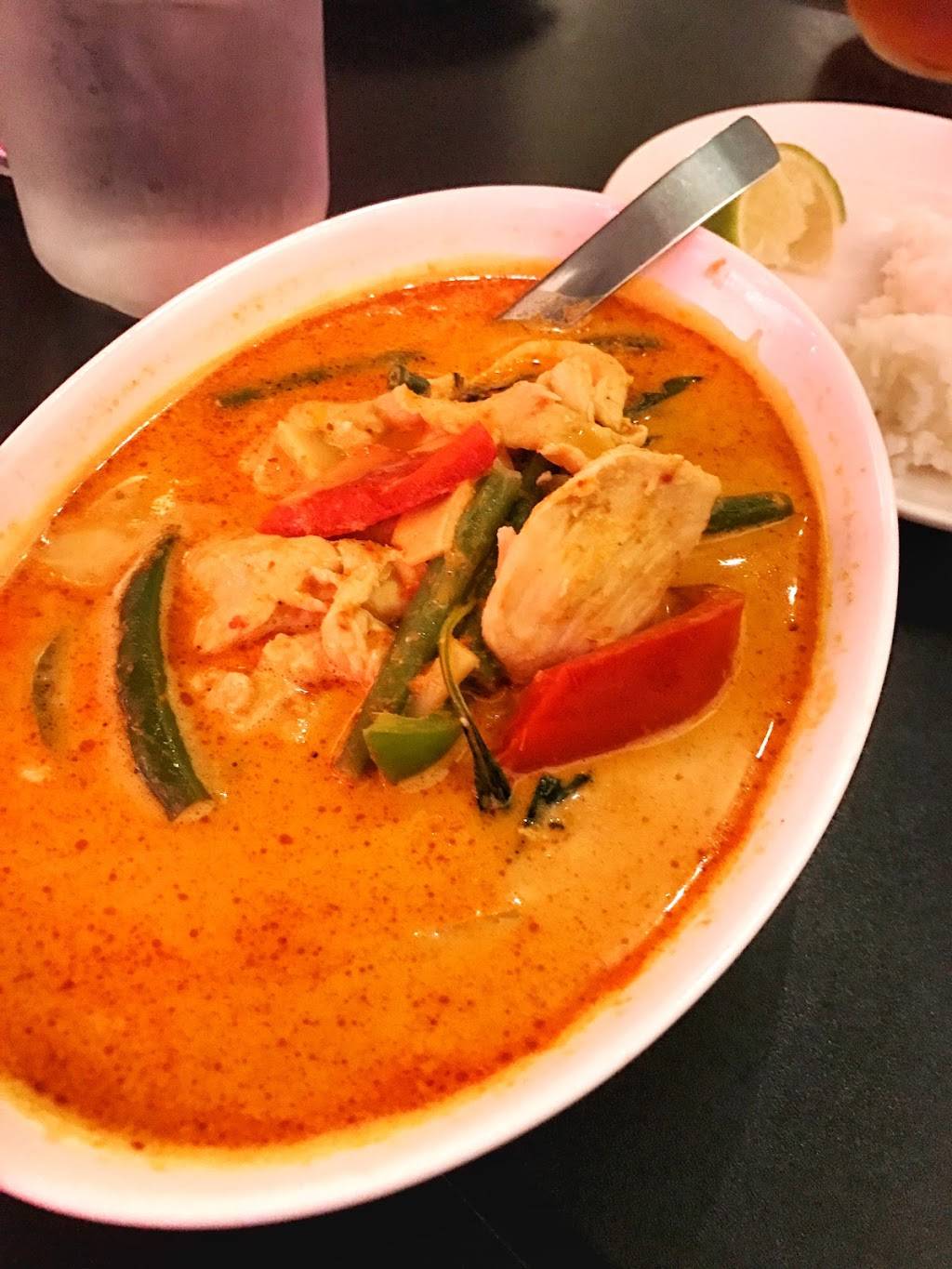 Ts Thai | restaurant | 1303, 1215 4th St, Santa Monica, CA 90401, USA | 3103954106 OR +1 310-395-4106