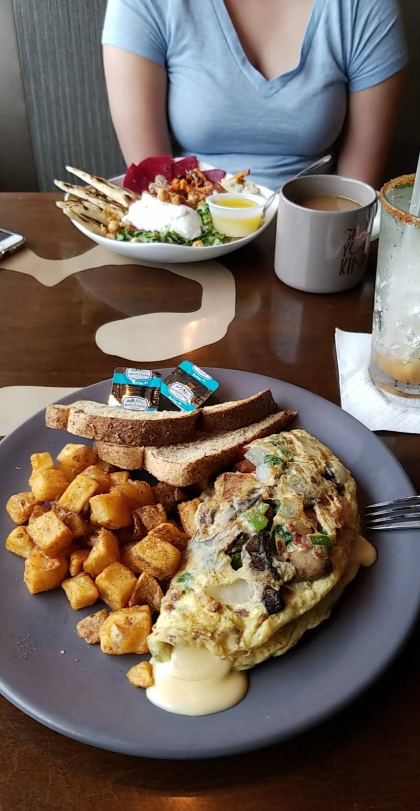 Hair Of The Dog Eatery, Norfolk | restaurant | 4820 Hampton Blvd, Norfolk, VA 23508, USA | 7573218483 OR +1 757-321-8483