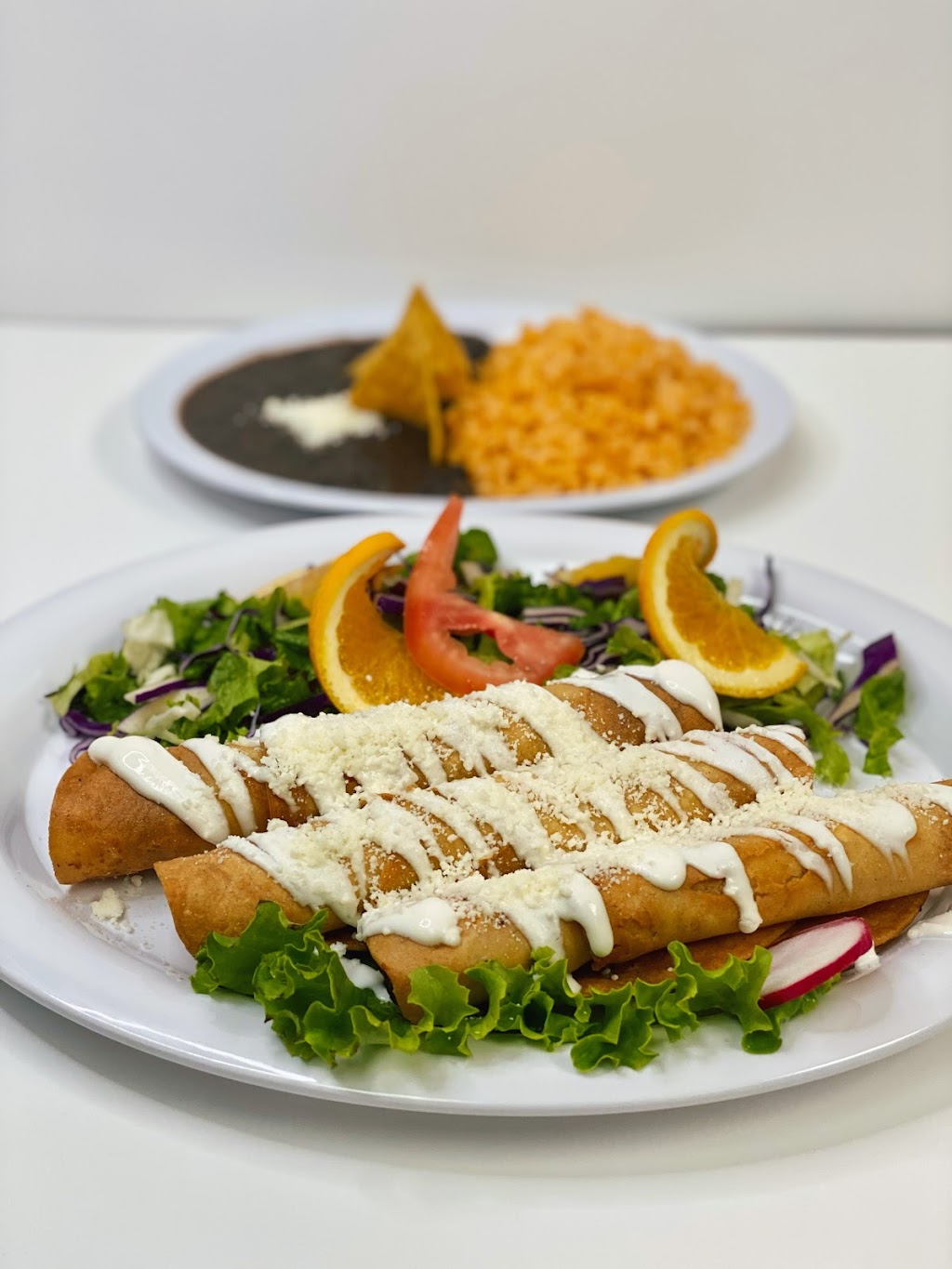 El Morelense Restaurant | restaurant | 150-54 14th Ave, Queens, NY 11357, USA | 3474381607 OR +1 347-438-1607