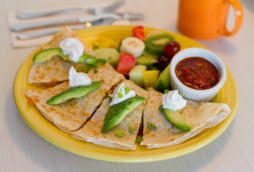 Citrus Diner | restaurant | 844 E Ogden Ave, Westmont, IL 60559, USA | 6306551840 OR +1 630-655-1840