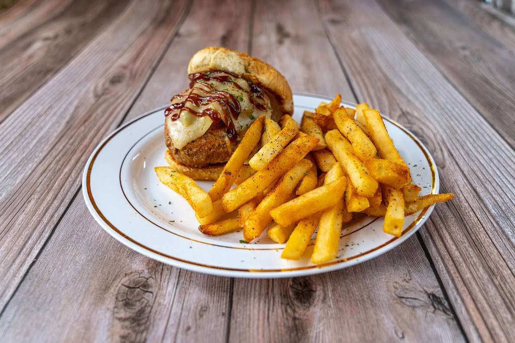 StuffD by Jannah Jewelz | restaurant | 643 N 36th St, Philadelphia, PA 19104, USA | 2159212720 OR +1 215-921-2720