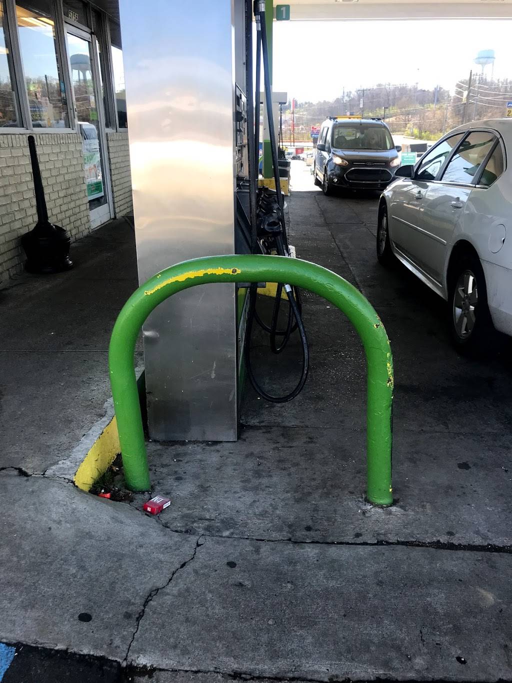 MAPCO | meal takeaway | 5756 Old Hickory Blvd, Hermitage, TN 37076, USA | 6158893200 OR +1 615-889-3200