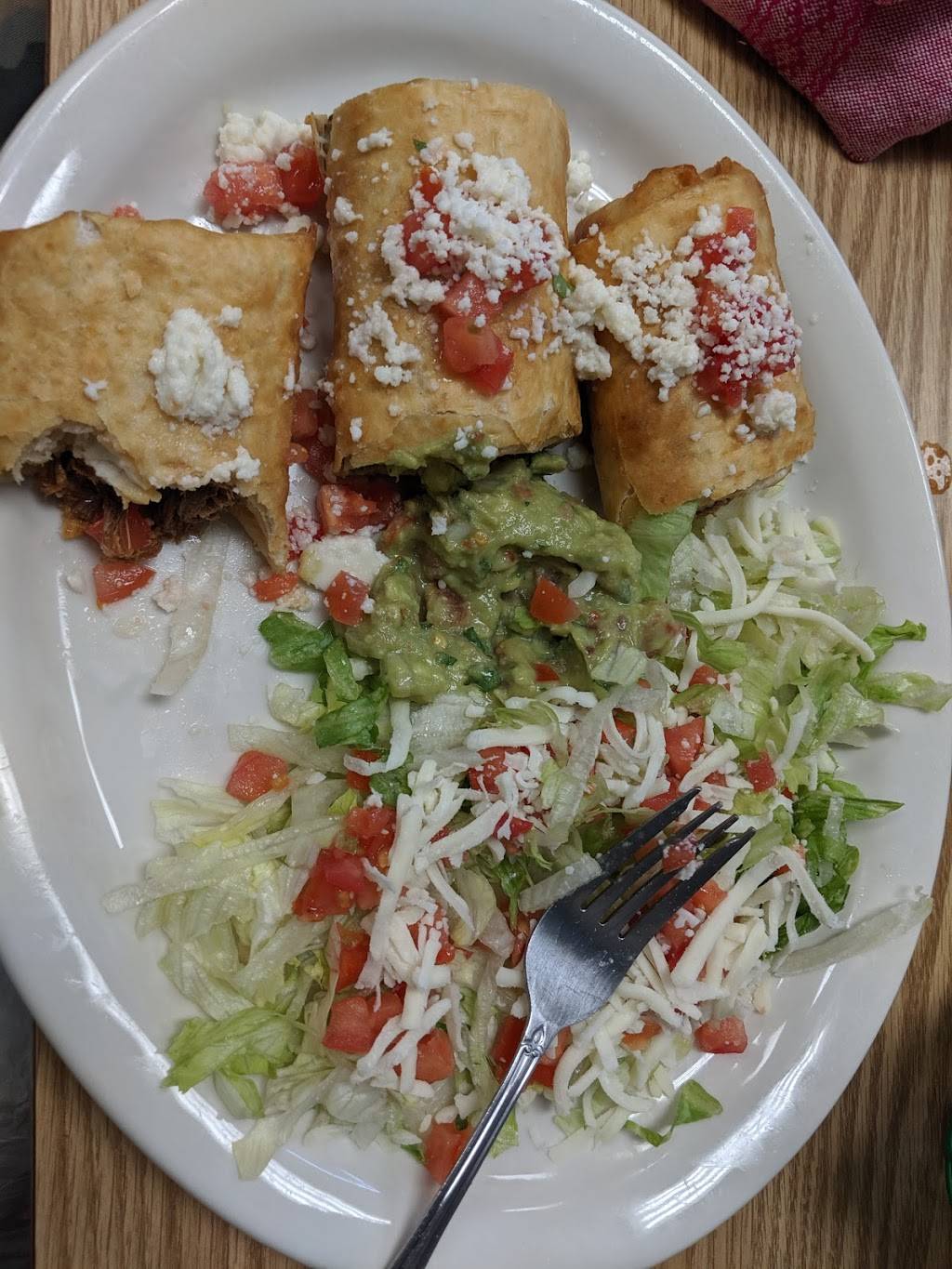 Mandiles Mexican Grill and Mezcal Bar | restaurant | 3850 Kitsap Way #105, Bremerton, WA 98312, USA | 3603776952 OR +1 360-377-6952