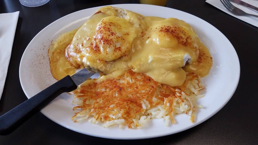 Jerry Bobs River | restaurant | 2040 W River Rd, Tucson, AZ 85704, USA | 5208875215 OR +1 520-887-5215