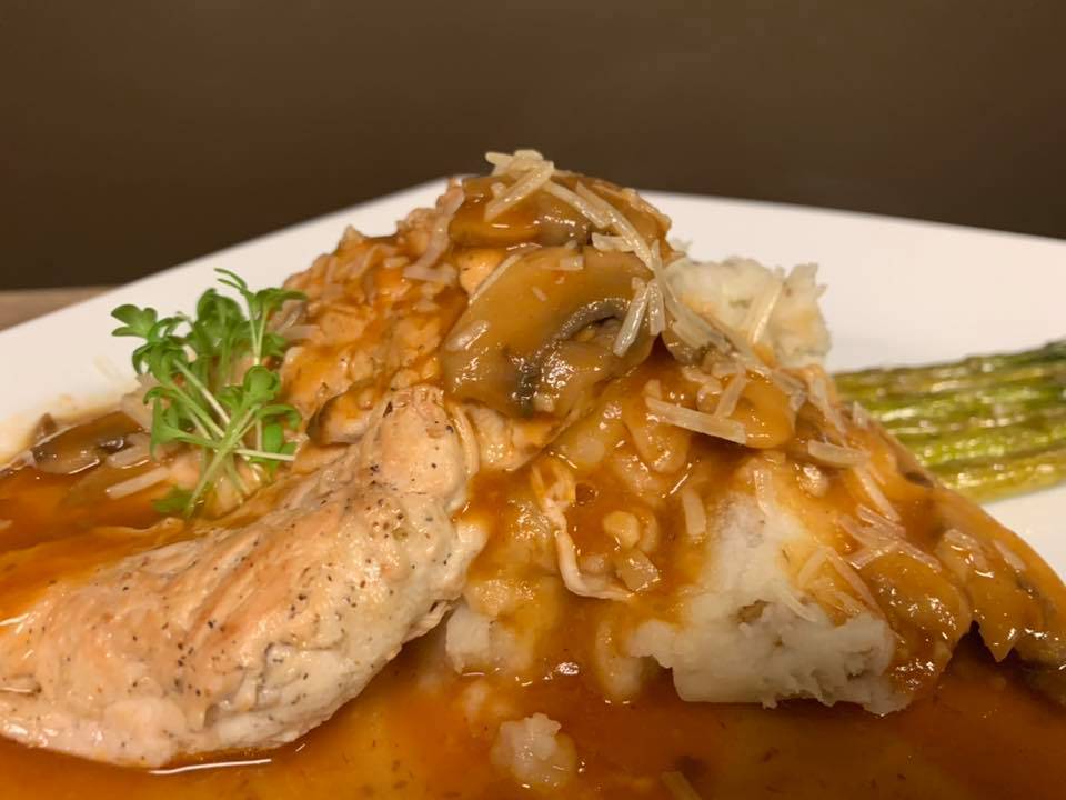 445 Bistro | restaurant | 445 Cardinal Ln #104, Green Bay, WI 54313, USA | 9208849722 OR +1 920-884-9722