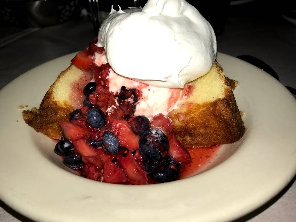 Chop House | restaurant | 7727 Washington Village Dr, Dayton, OH 45459, USA | 9372911661 OR +1 937-291-1661