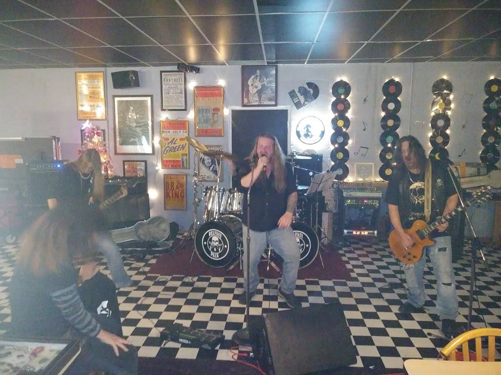 Flamingo’s Mexican Cantina | restaurant | 2305 Chapman Hwy, Sevierville, TN 37876, USA | 8652869705 OR +1 865-286-9705