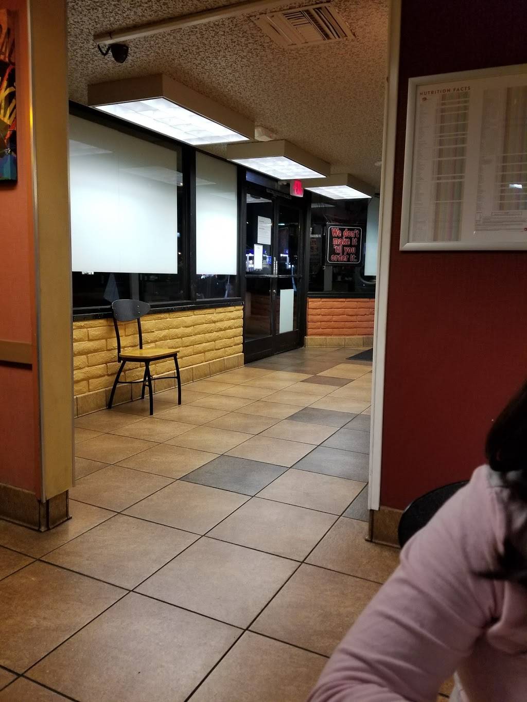 Jack in the Box | restaurant | 1205 Baker St, Costa Mesa, CA 92626, USA | 4059177715 OR +1 405-917-7715