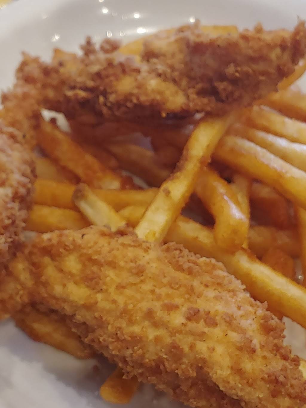 Deckers LH Grill | restaurant | 493 S Lakeview Dr, Lake Helen, FL 32744, USA | 3862284289 OR +1 386-228-4289