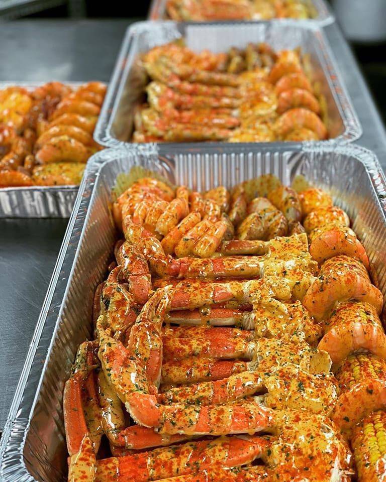 Mr. Seafood | restaurant | 5430 N Tryon St, Charlotte, NC 28213, USA | 9809391820 OR +1 980-939-1820