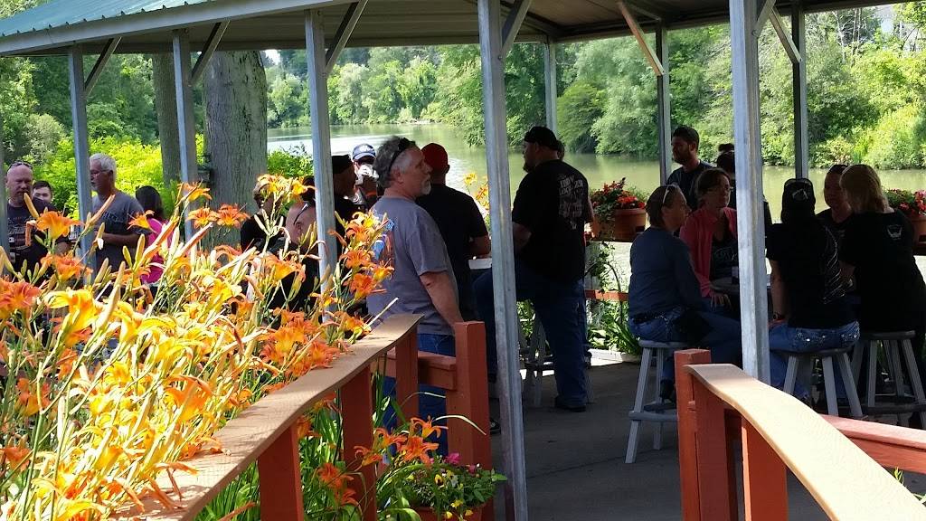 Ship N Shore | restaurant | 5612 Tonawanda Creek Rd #9541, Lockport, NY 14094, USA | 7166256106 OR +1 716-625-6106