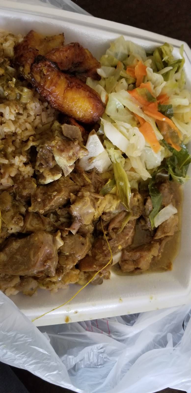 Aunty Vannie Fish Pot | restaurant | 6067 Covington Hwy, Decatur, GA 30035, USA | 7709876888 OR +1 770-987-6888