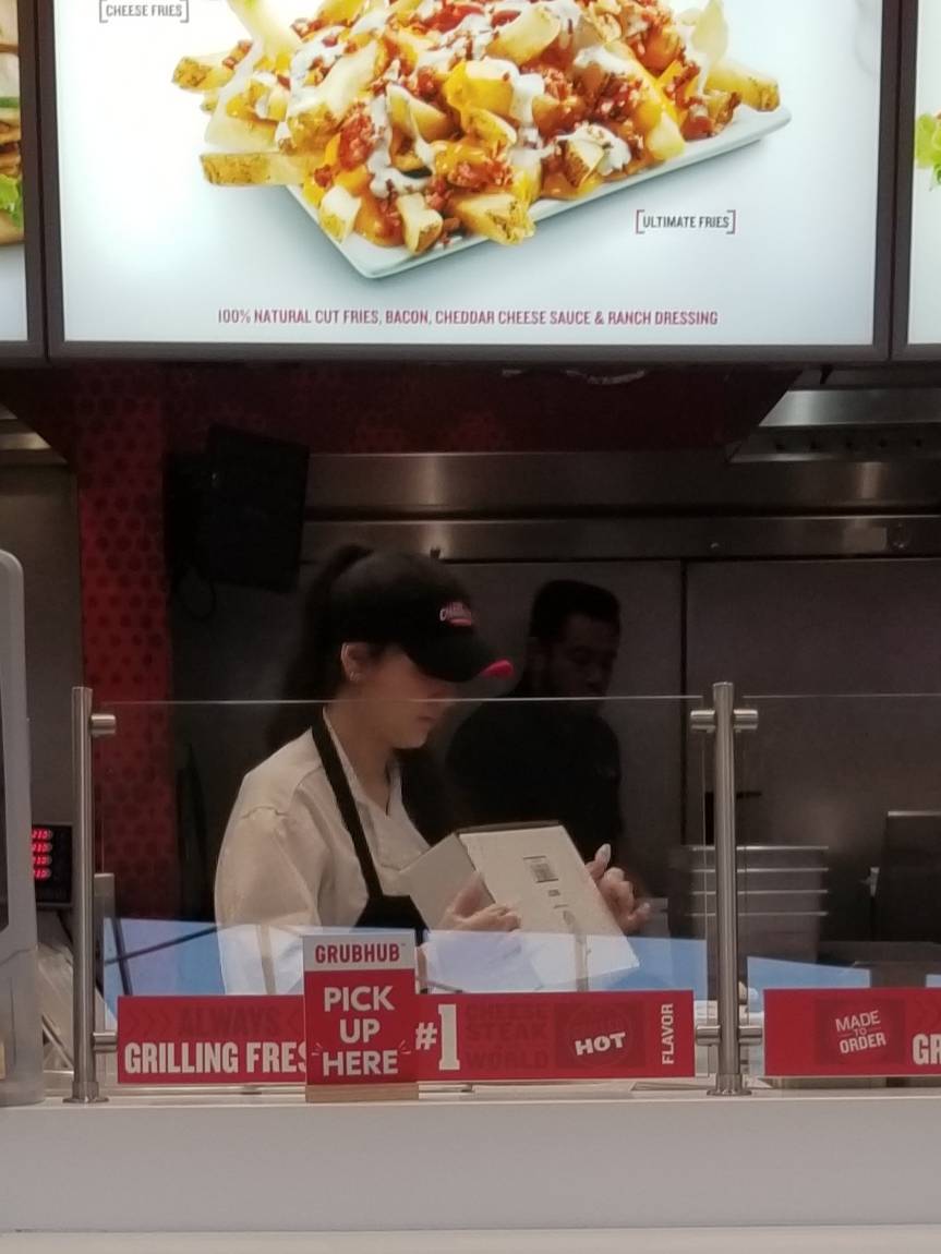 Charleys Philly Steaks | restaurant | 3000 184th St SW Ste 832, Lynnwood, WA 98037, USA | 4256973972 OR +1 425-697-3972