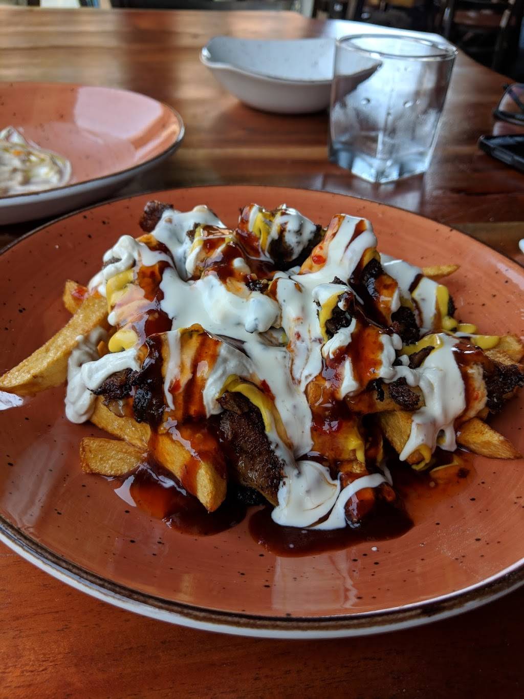 CrowdedHouse Restaurant | restaurant | 1161 Queen St E, Toronto, ON M4M 1L3, Canada | 4164060400 OR +1 416-406-0400