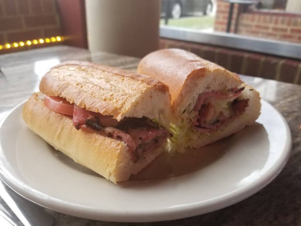 Pauls Deli & Neighborhood Restaurant | restaurant | 4345 New Town Ave, Williamsburg, VA 23188, USA | 7575652380 OR +1 757-565-2380