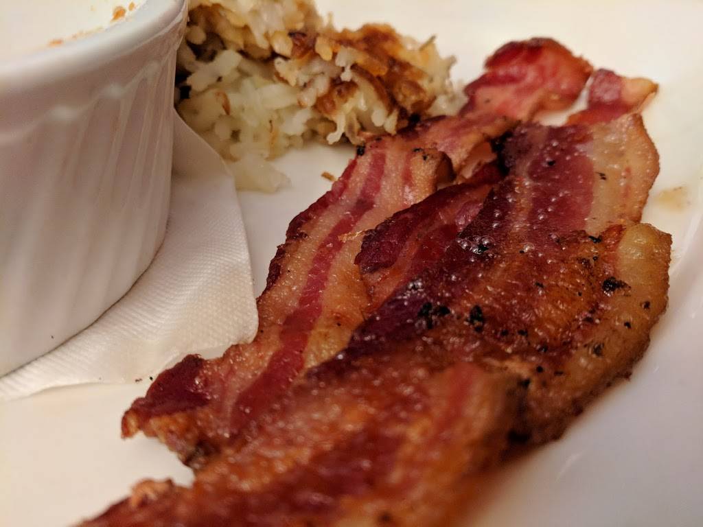 Austins Wood Fire Grille | restaurant | 8121 Chippewa Rd, Cleveland, OH 44141, USA | 4405461003 OR +1 440-546-1003