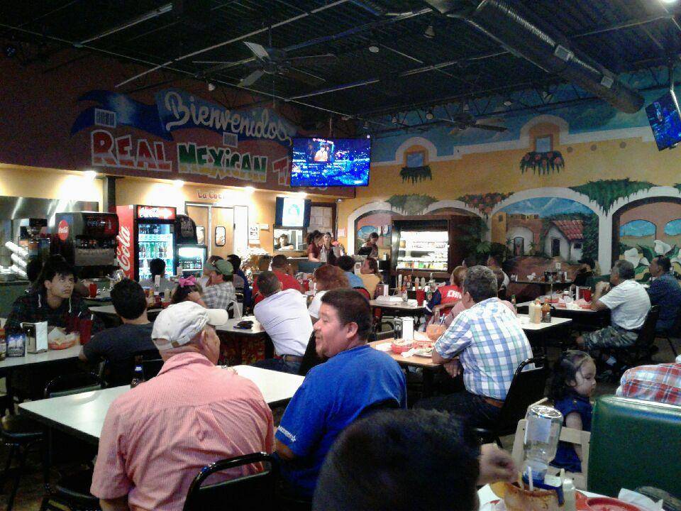 Real Mexican Tacos | restaurant | 1200 E Davis St, Mesquite, TX 75149, USA | 9722851919 OR +1 972-285-1919