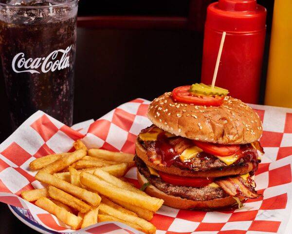 Brothers Grill | restaurant | 5900 N Kings Hwy Unit G, Myrtle Beach, SC 29577, USA | 8434978882 OR +1 843-497-8882