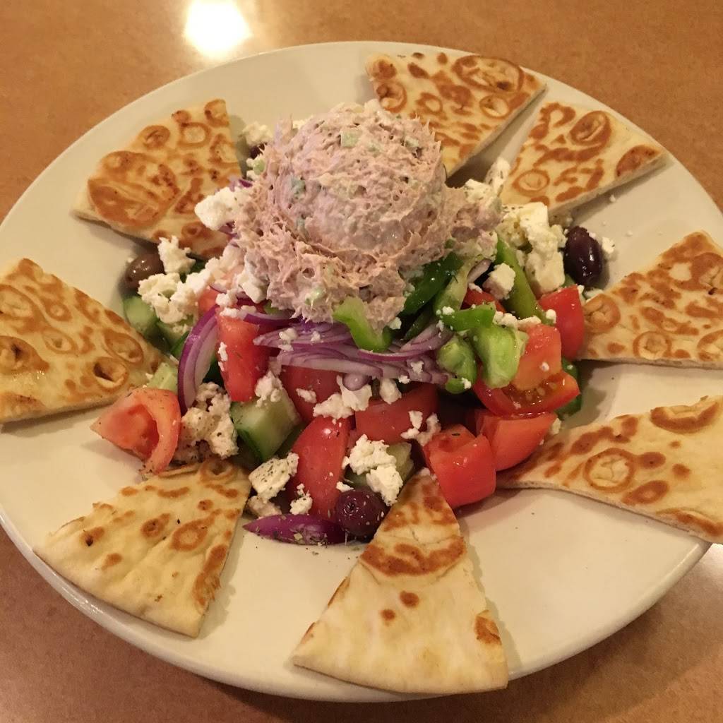 Elmwood Family Restaurant | restaurant | 7725 W Belmont Ave, Elmwood Park, IL 60707, USA | 7084526602 OR +1 708-452-6602