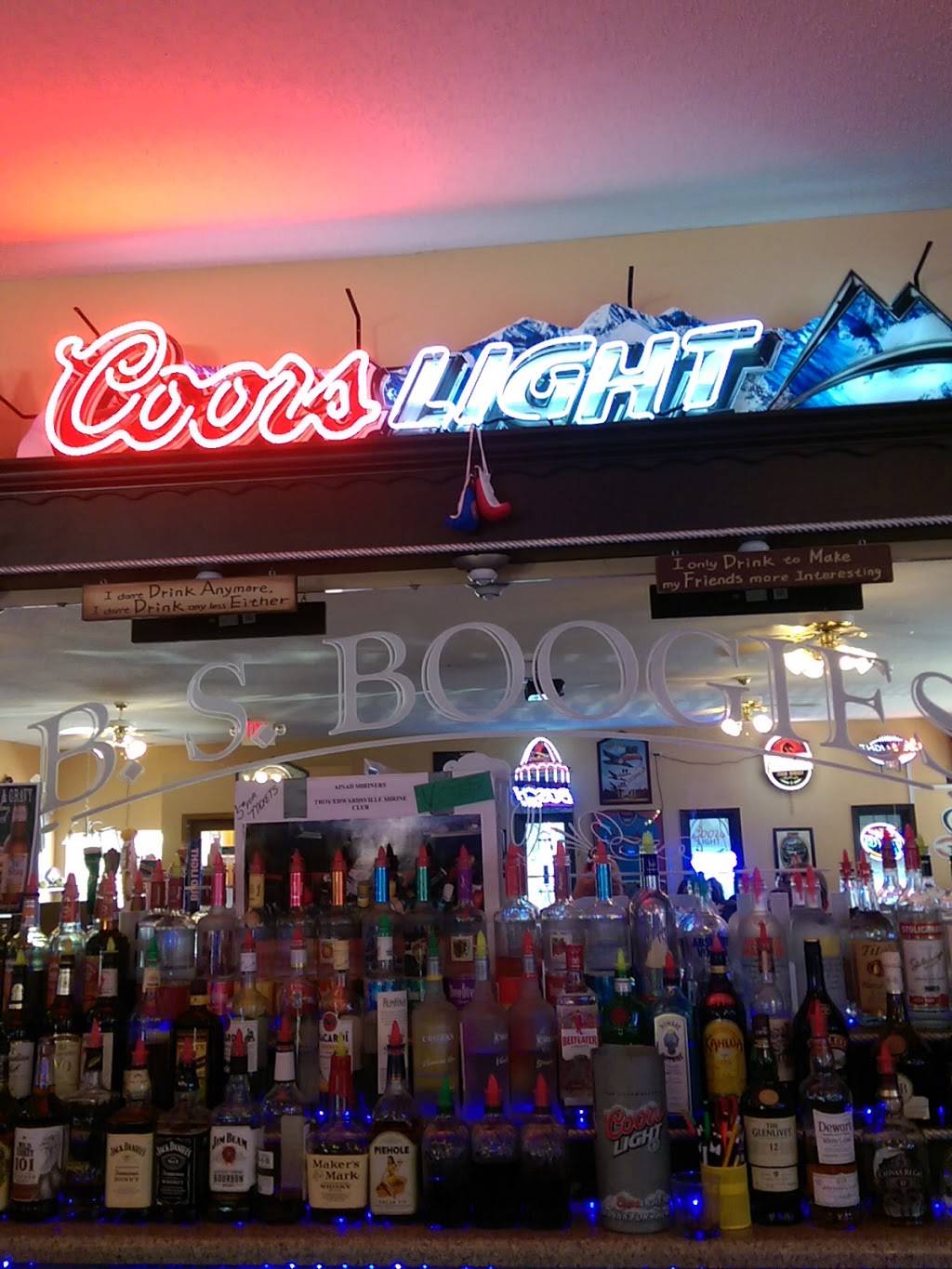 Boogies | restaurant | 2082 Vadalabene Dr, Maryville, IL 62062, USA | 6182882898 OR +1 618-288-2898