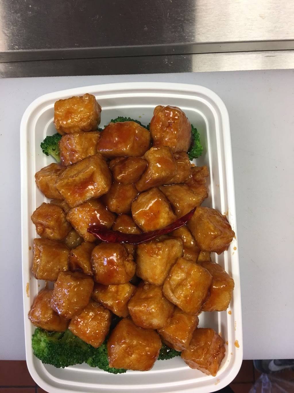 China Kitchen | restaurant | 7091 Collins Rd unit 201, Jacksonville, FL 32244, USA | 9047231117 OR +1 904-723-1117