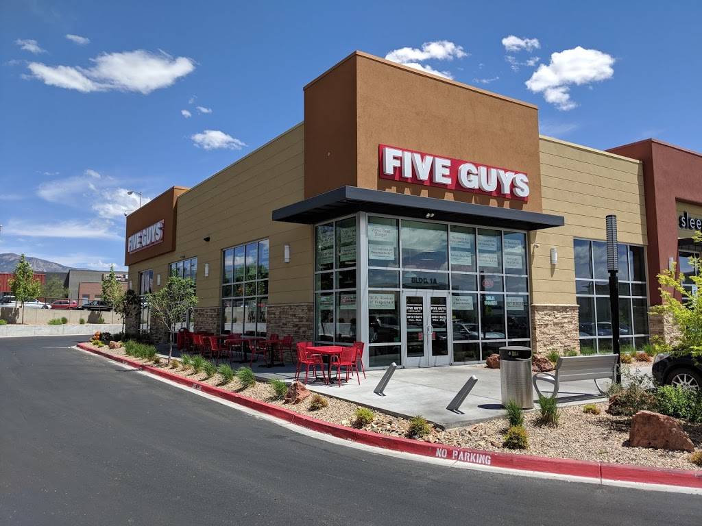 Five Guys | meal takeaway | 6600 Menaul Blvd NE, Albuquerque, NM 87110, USA | 5058843648 OR +1 505-884-3648
