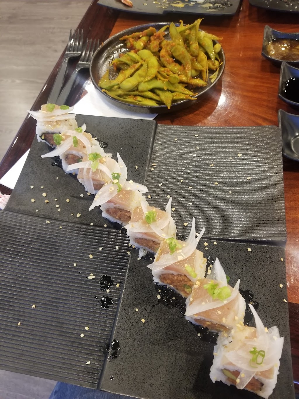 Koi Sushi | restaurant | 17878 Wika Rd, Apple Valley, CA 92307, USA | 7605031733 OR +1 760-503-1733