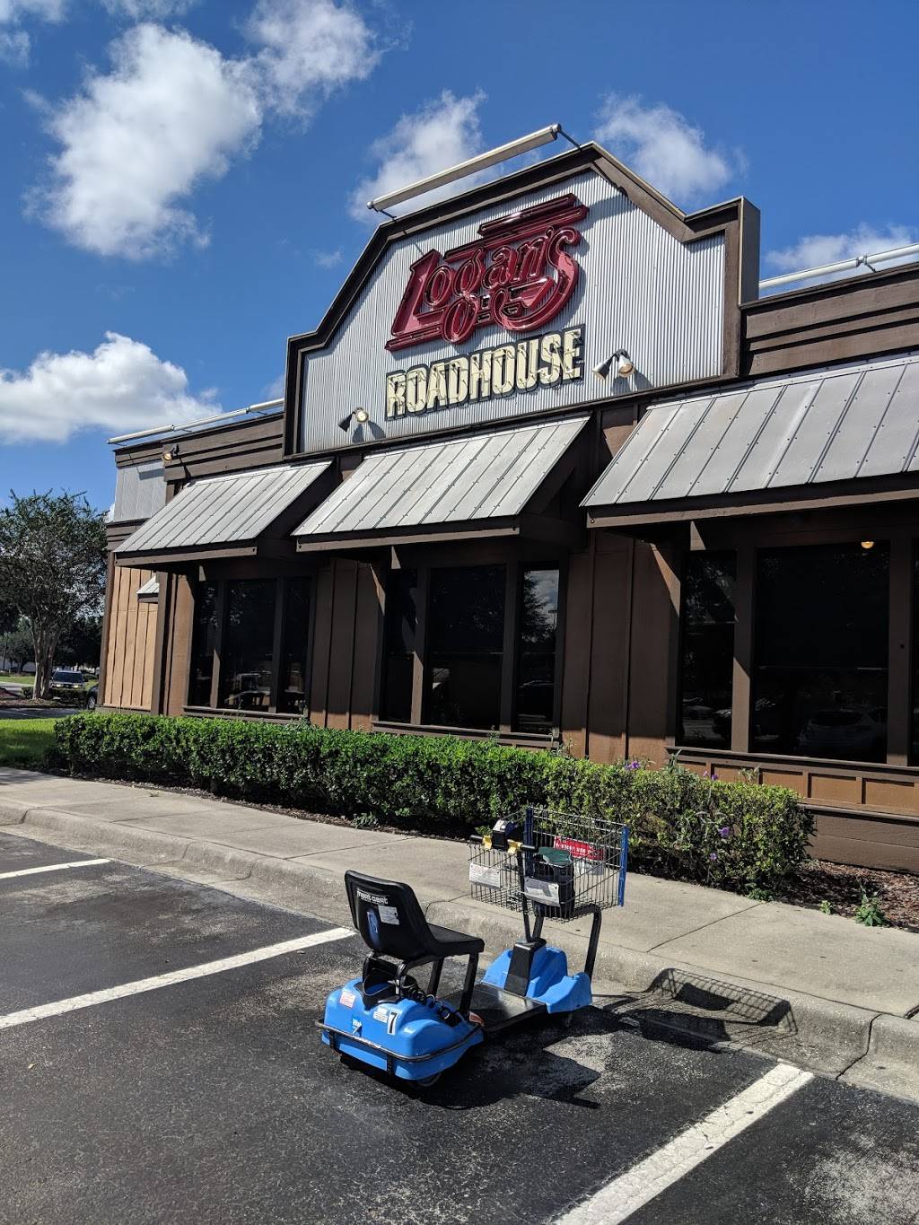 Logans Roadhouse | restaurant | 3060 Sand Lake Rd, Orlando, FL 32819, USA | 4073514599 OR +1 407-351-4599