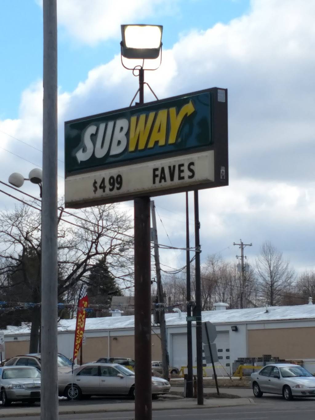 Subway | restaurant | 764 Carroll St, Akron, OH 44304, USA | 3303767688 OR +1 330-376-7688