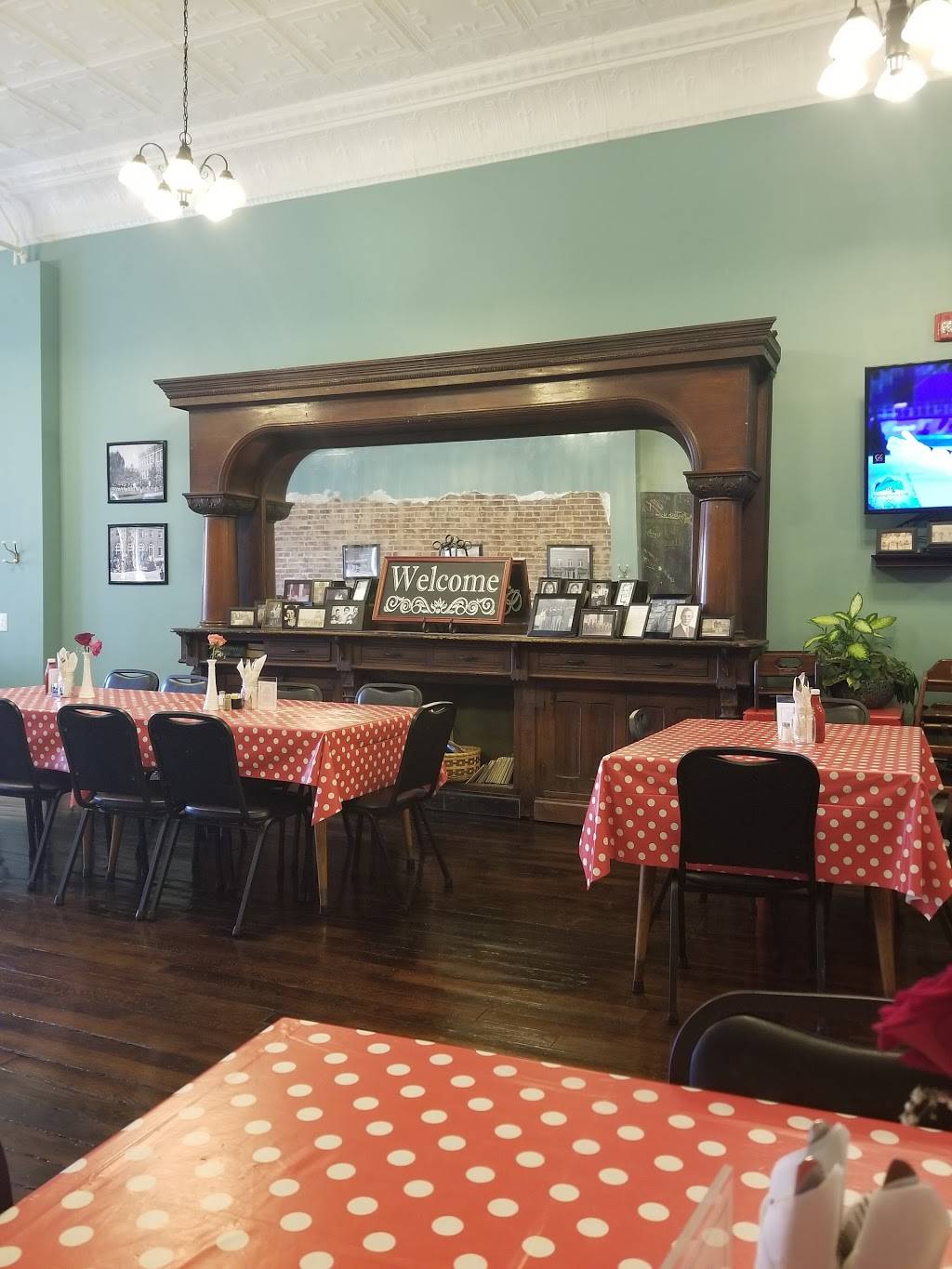 Kelseys On Main | cafe | 1124 Main St, Jackson, KY 41339, USA | 6066664004 OR +1 606-666-4004