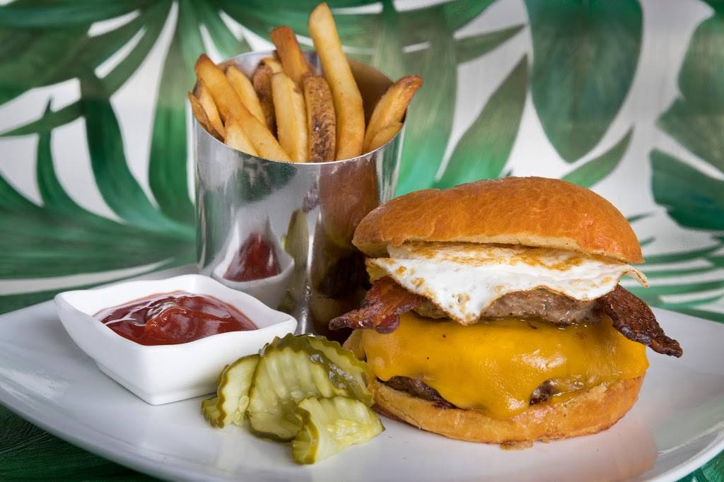 Meridian Cafe | restaurant | 3375 Pine Ridge Rd #106, Naples, FL 34109, USA | 2392805536 OR +1 239-280-5536