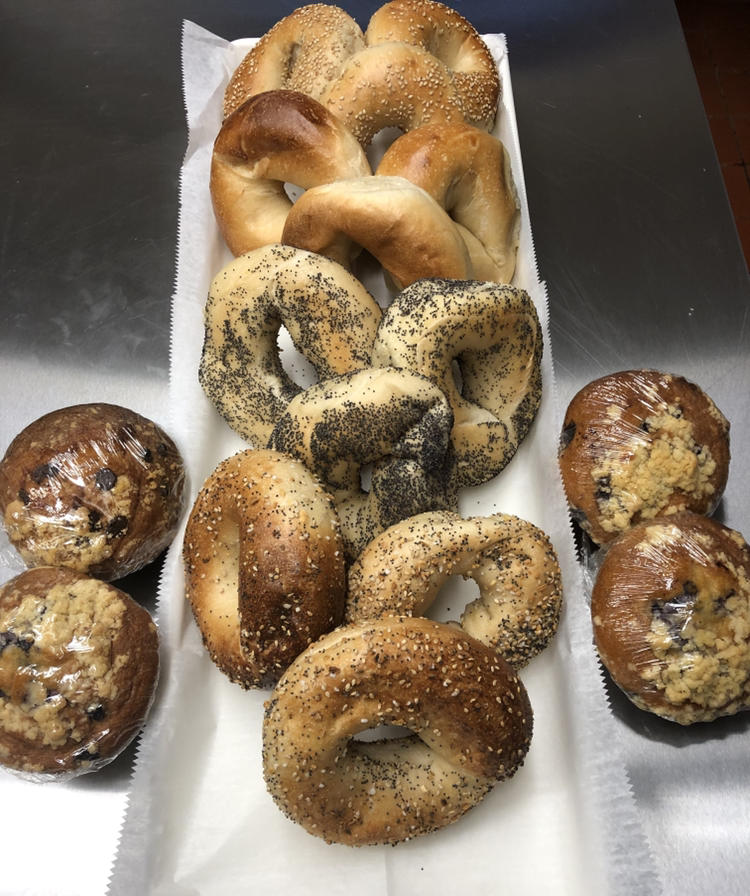 Bergen Deli | restaurant | 605 Bergen Ave, West Babylon, NY 11704, USA | 6315397373 OR +1 631-539-7373